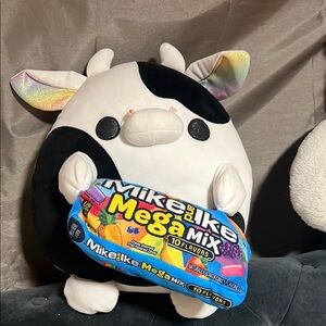 Squishmallows Cow Plush Toy - Black and White